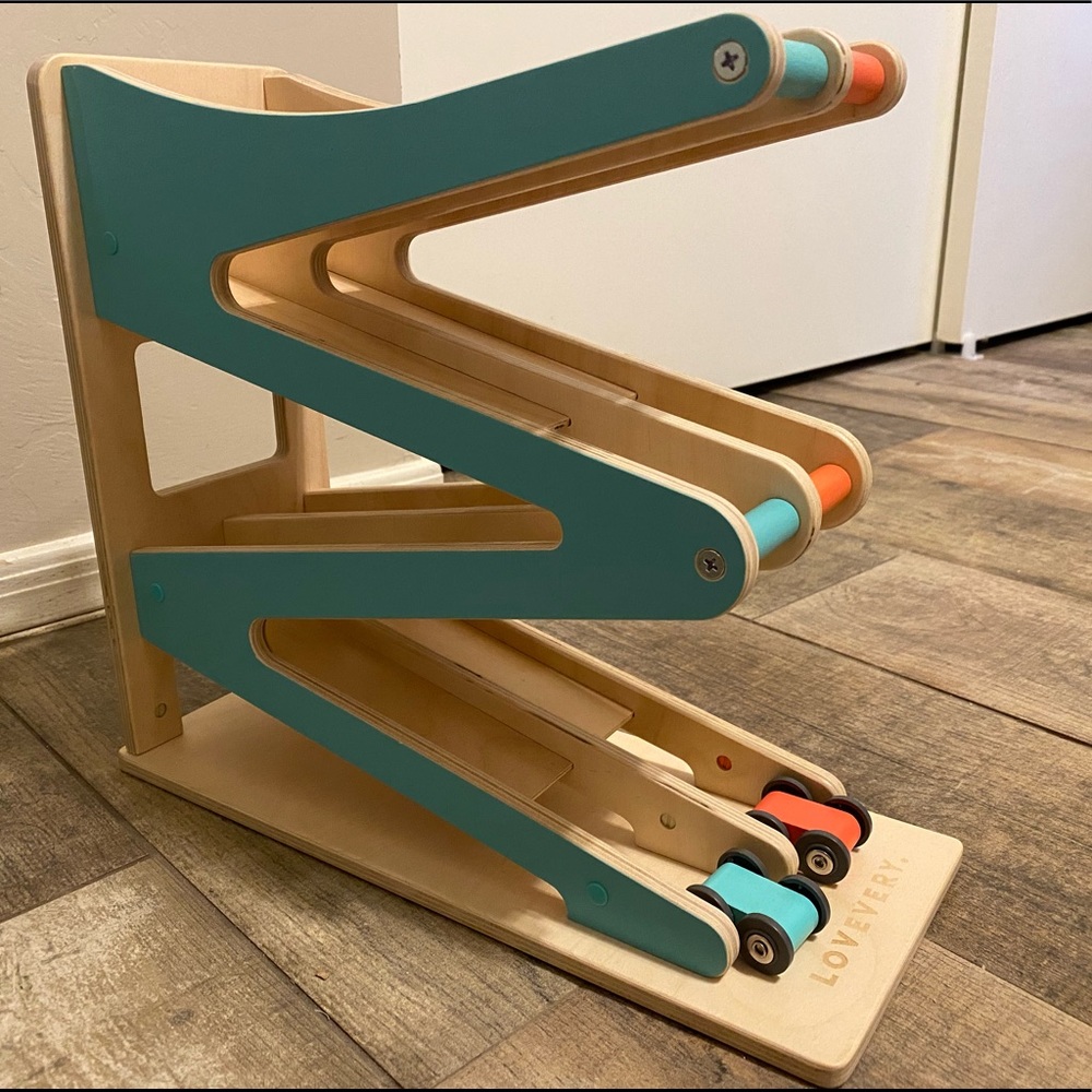 Lovevery Race and Chase Car Ramp